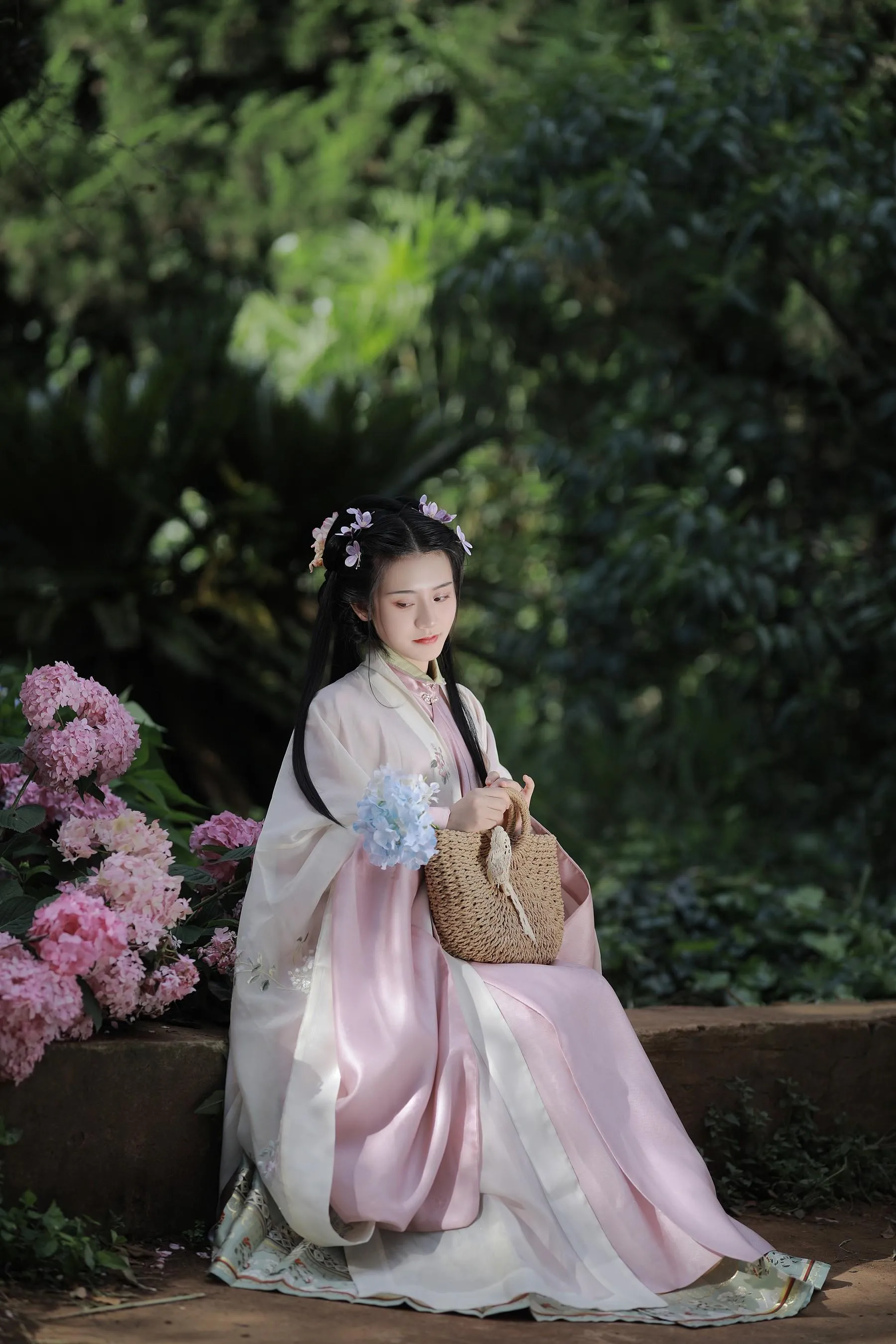 [YITUYU艺图语]2022.07.20 一念花开，香如故 Dear-郑同学 [38P]插图5